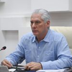 Presidente de Cuba dice a NBC News que no renunciará