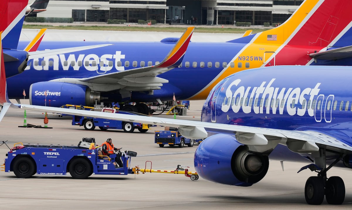 Southwest Airlines aumenta las tarifas de equipaje tras el alza del combustible
