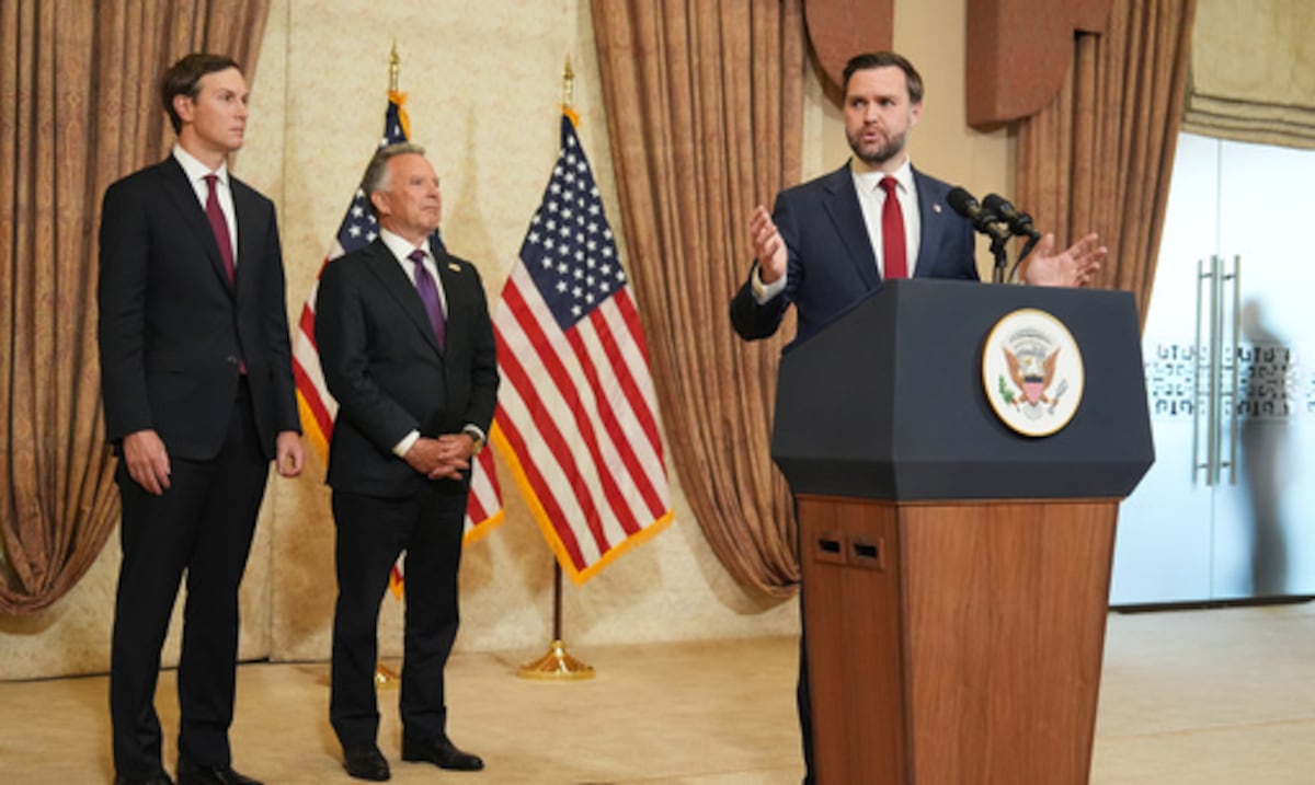 Donald Trump amenaza con bloquear el estrecho de Ormuz y asegura que está dispuesto a “acabar” con Irán