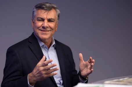 Los números del líder del PPD que se quitó de la carrera por la candidatura a la gobernación