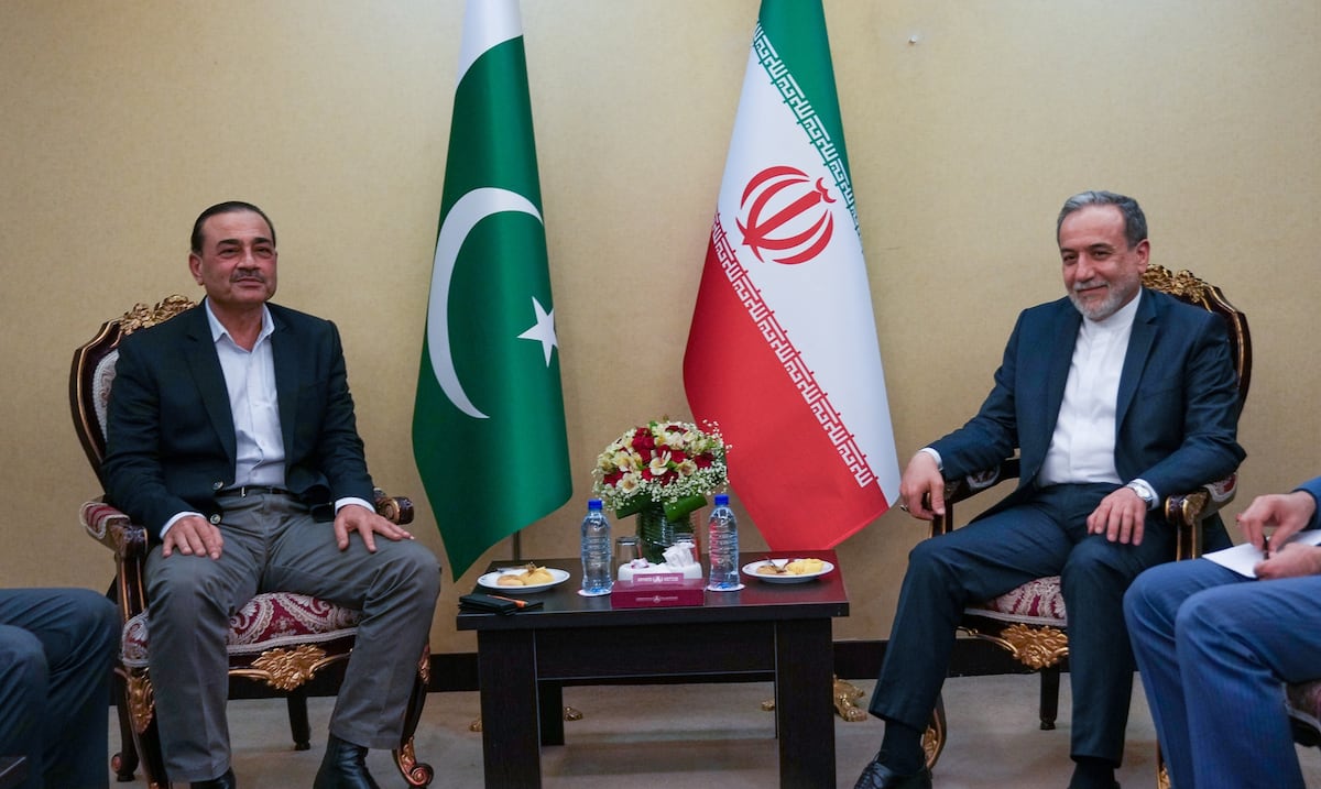 Delegación paquistaní se reúne en Teherán con la esperanza de más conversaciones entre Estados Unidos e Irán