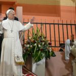 El papa León XIV arremete en Camerún contra los “tiranos” que devastan la Tierra con guerra y explotación