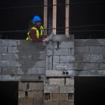 Conflicto en Medio Oriente amenaza con encarecer la construcción en Puerto Rico, según informe