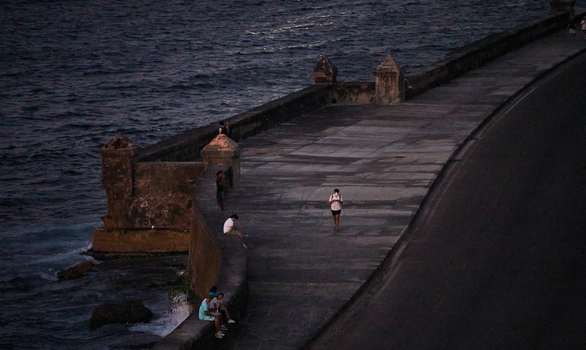 El Gobierno de Cuba confirma una reunión en la isla con representantes de Washington