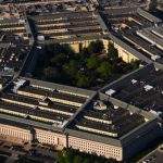 Pentágono: fuerzas estadounidenses abordan un petrolero en el océano Índico