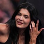 Kylie Jenner enfrenta demanda por discriminación y acoso laboral de una exempleada