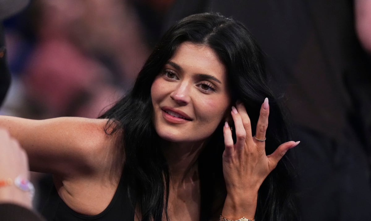 Kylie Jenner enfrenta demanda por discriminación y acoso laboral de una exempleada