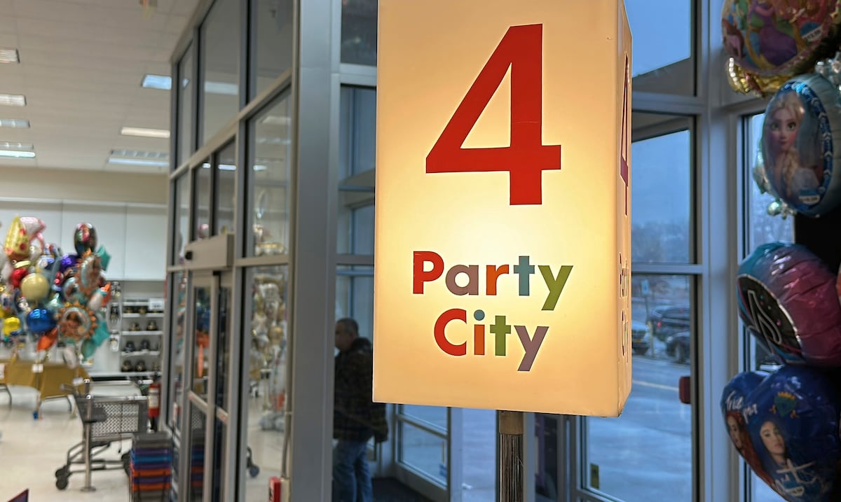 Con nuevo dueño las franquicias Party City: ¿qué pasará con las tiendas en Puerto Rico?