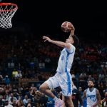 BSN: Vaqueros elevan su nivel de juego y apabullan por 22 puntos a los Cangrejeros en el “rancho”