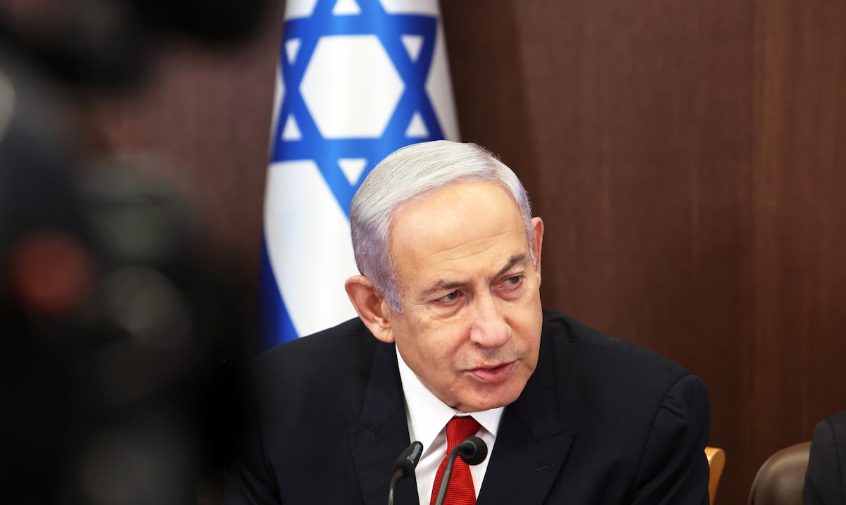Escala el conflicto en la frontera: Benjamín Netanyahu ordena atacar “con contundencia” a Hezbollah en el Líbano
