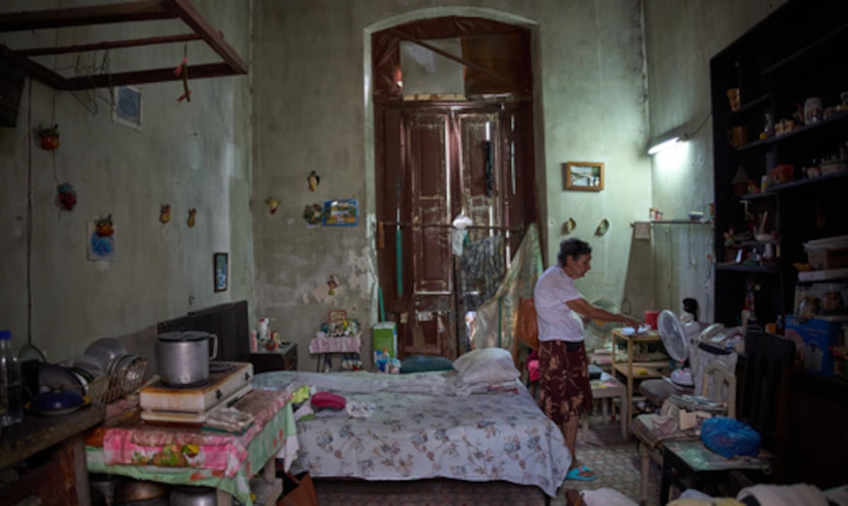 “Estamos haciendo lo que podemos”: ancianos cubanos quedan a su suerte mientras se agrava la crisis