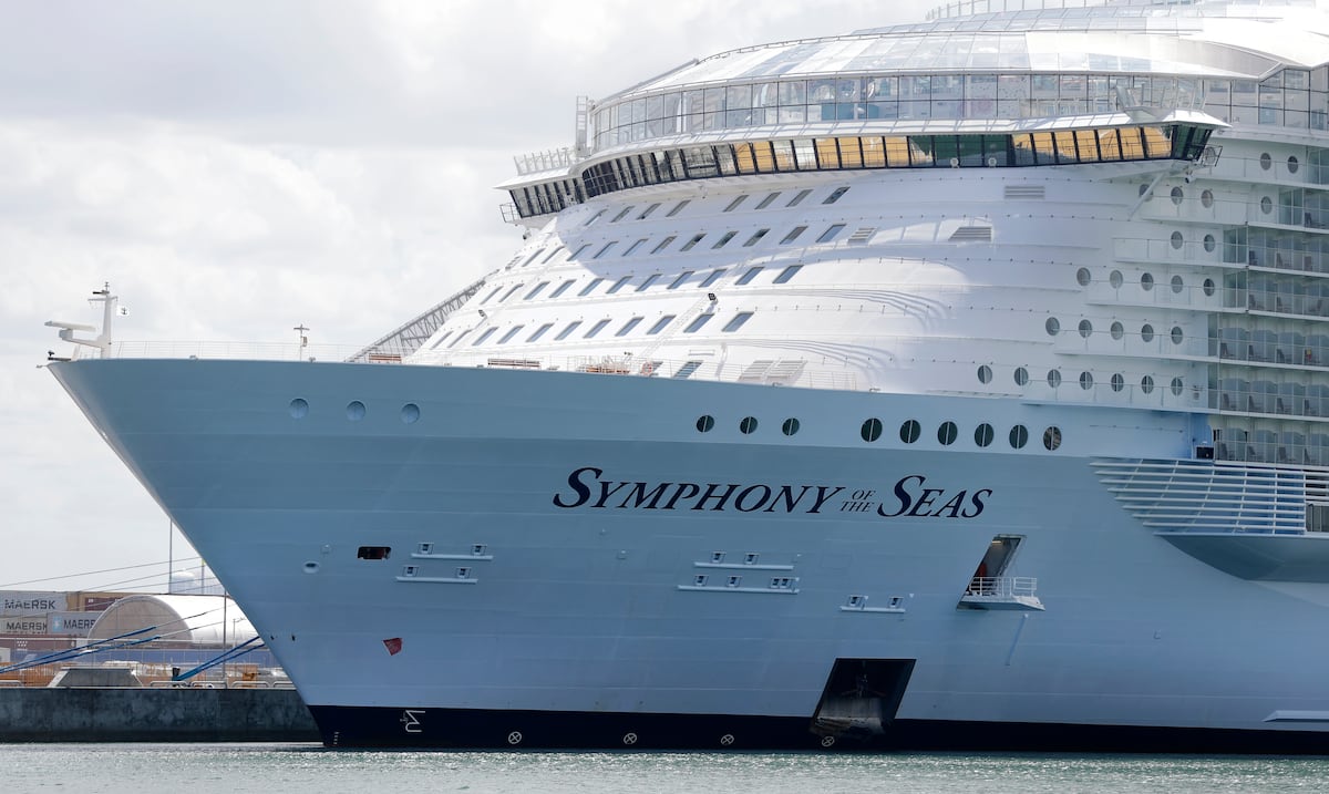 Salud deniega entrada del crucero Symphony of the Seas al muelle de San Juan