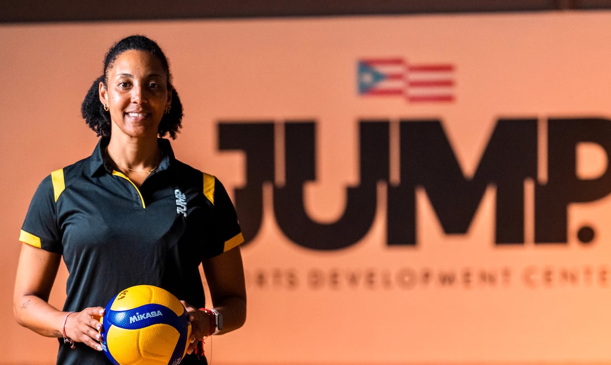 Aury Cruz se une a JUMP para impulsar el voleibol juvenil