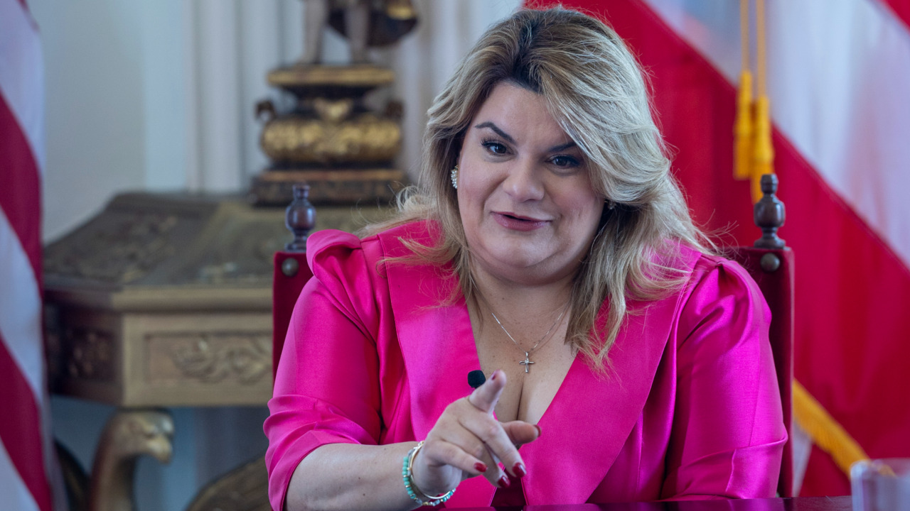 “Yo soy la gobernadora y hay personas que quieren esta silla”