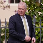 Documentos muestran que la reina Elizabeth II quería que el expríncipe Andrew fuera enviado comercial