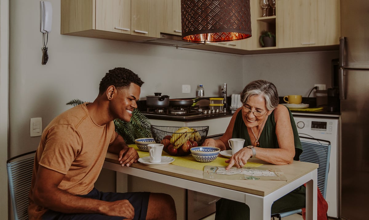 Crece la cantidad de adultos mayores boricuas con propiedades en Airbnb