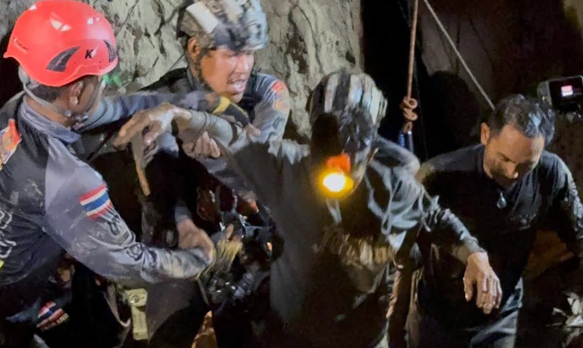 Operativo exitoso en Laos: rescatan a cinco mineros atrapados en una cueva