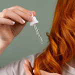 ¿Aceite de oliva para el cabello? Estos son sus posibles beneficios