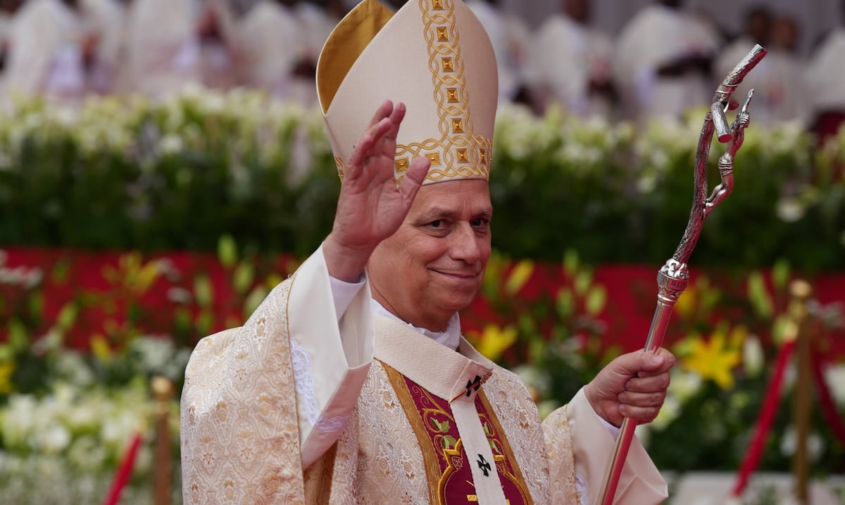 El papa León XIV recibe la “acreditación” para su viaje a España