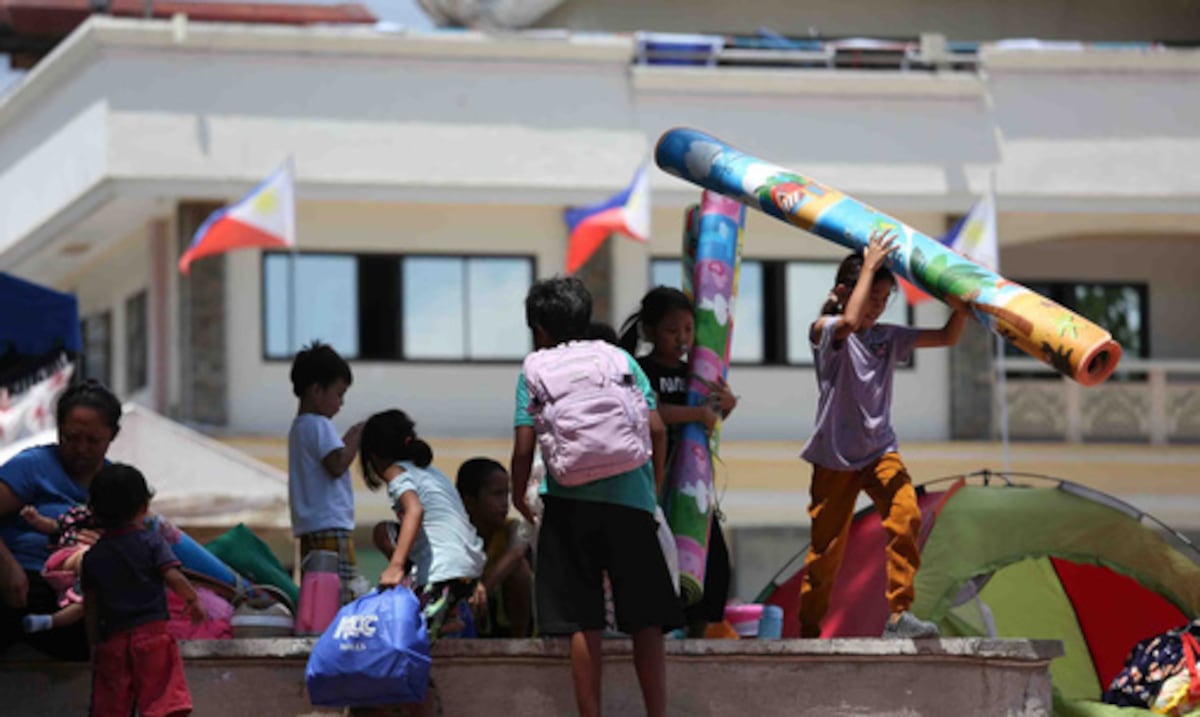 Más de 2,100 réplicas: complicada la recuperación de Filipinas tras el terremoto de magnitud 7.8