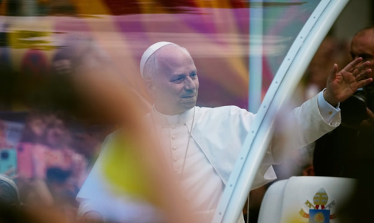 León XIV viaja a Canarias y cumple un deseo pendiente del papa Francisco