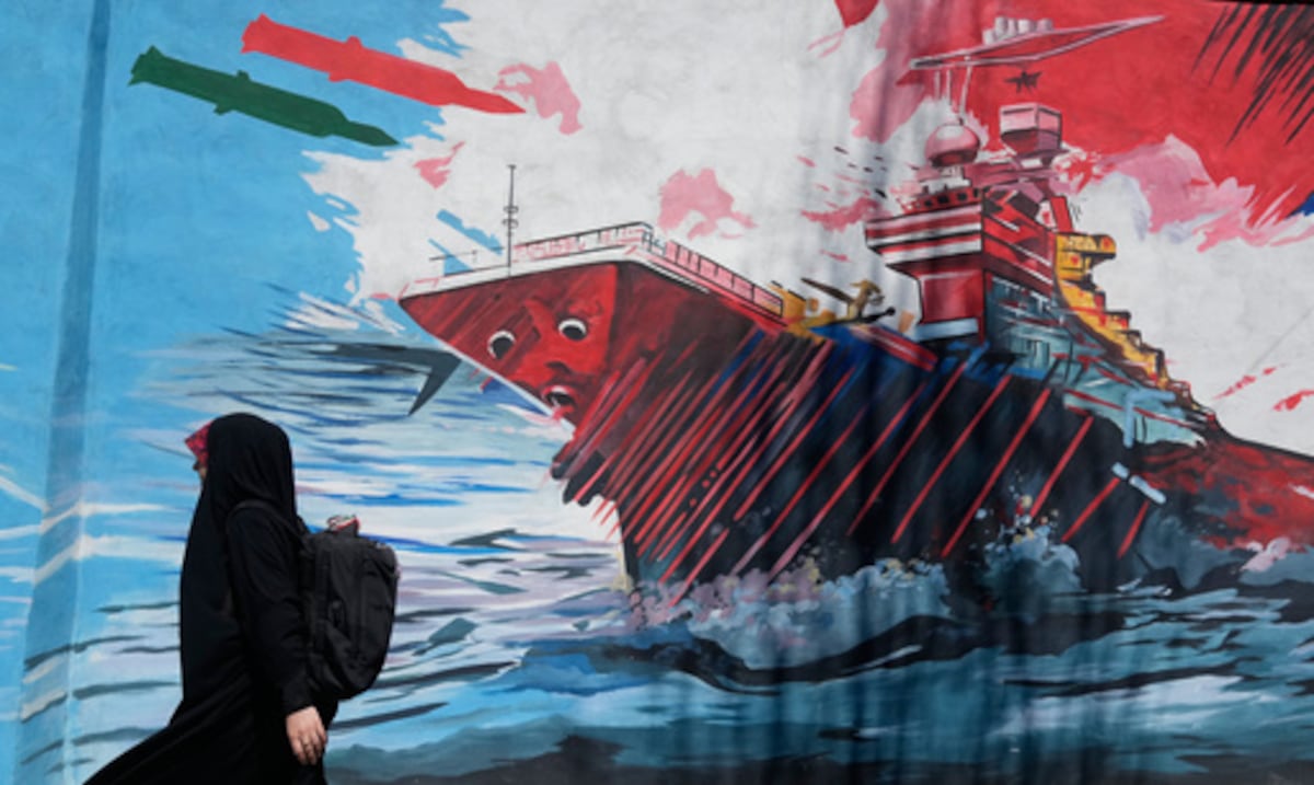 Irán dispara contra países de Oriente Medio tras ataque de Estados Unidos