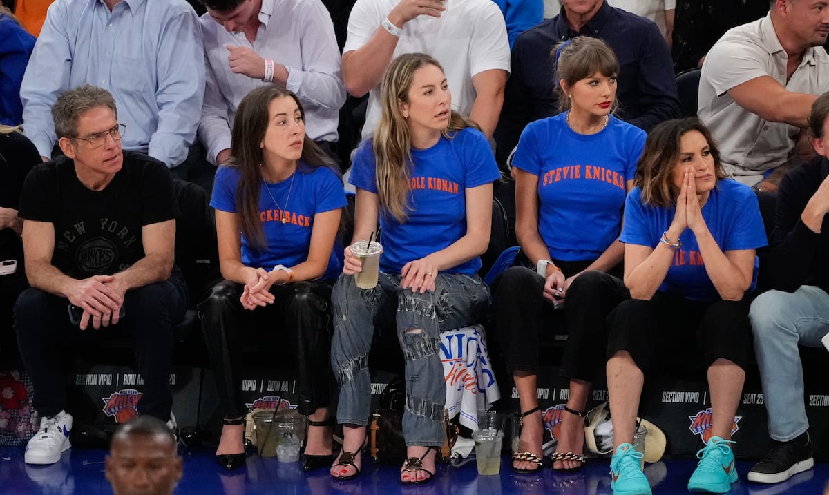 La camiseta especial de Taylor Swift en la histórica victoria de los Knicks en la final de la NBA