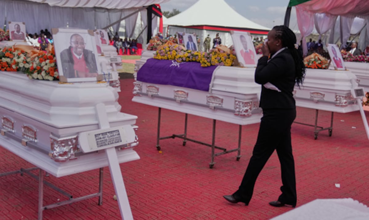 Kenia rinde homenaje a las 16 víctimas del incendio en la Academia Utumishi