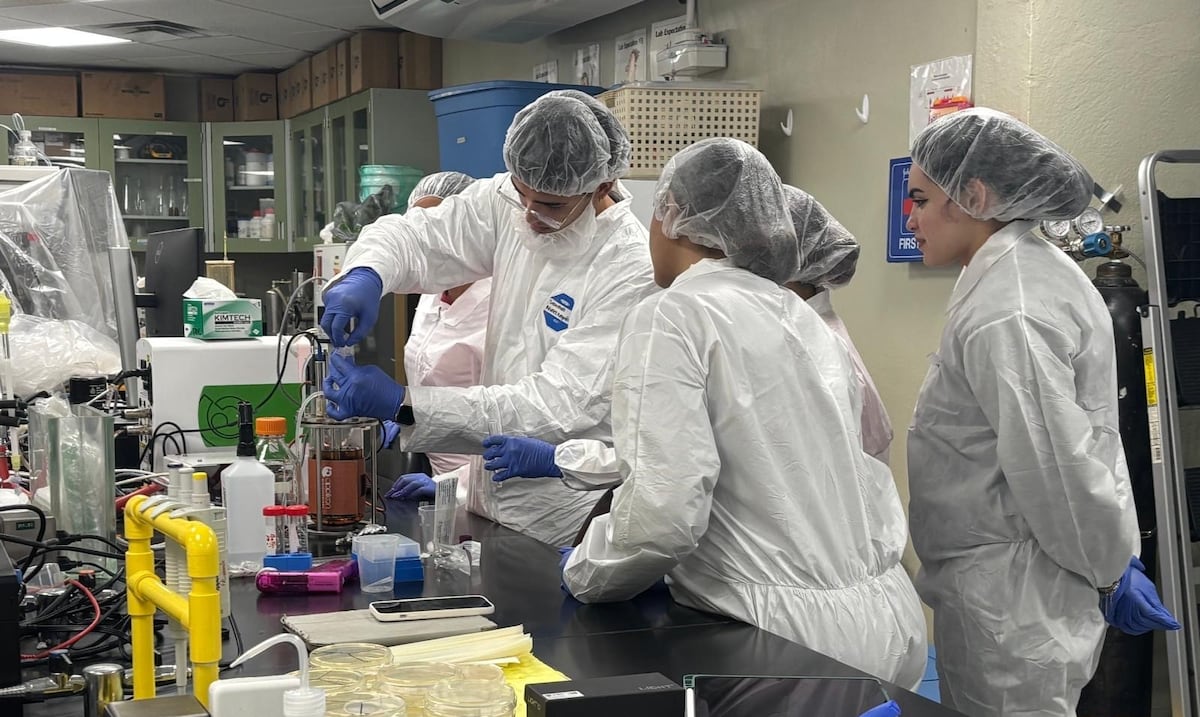 Amgen BioTalents impulsa el desarrollo profesional de estudiantes del RUM