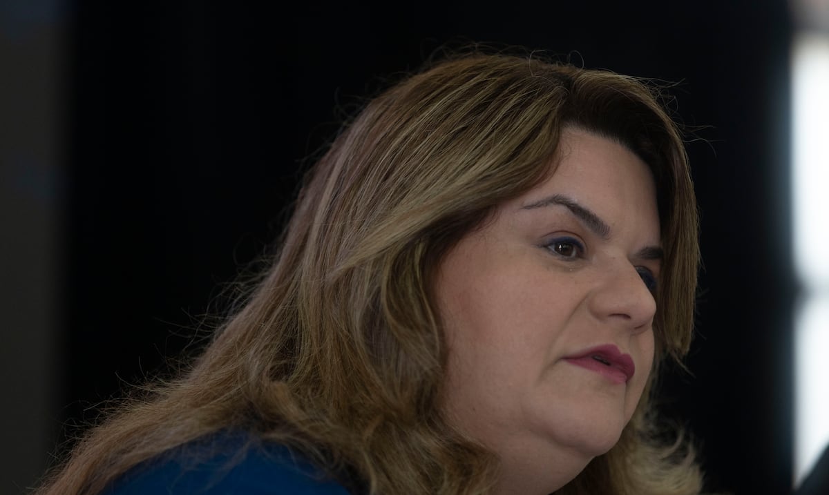 Jenniffer González propone revisar la antigua Ley 22 para beneficiar al empresario local