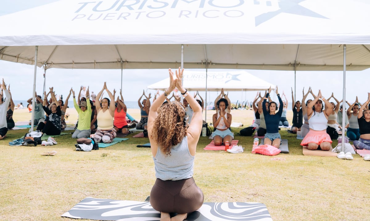 Karmaval regresa con un día de yoga, bienestar y conexión