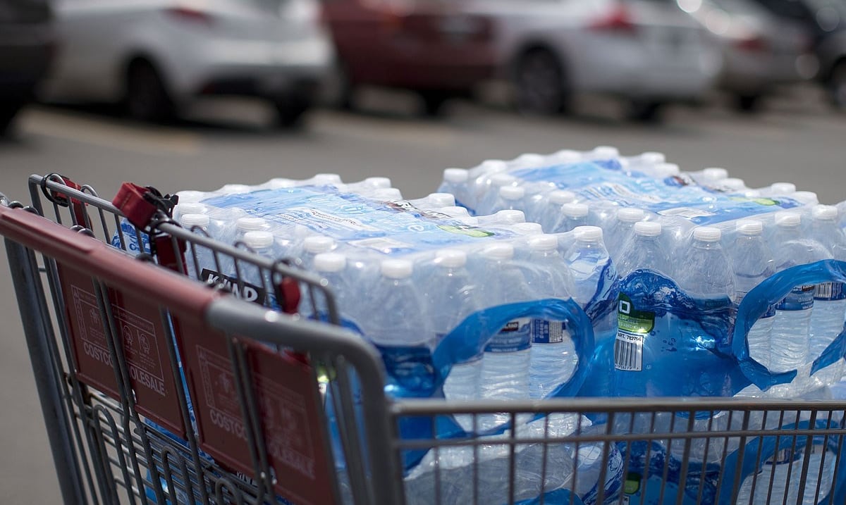 DACO congela precios ante la emergencia por falta de agua en varios municipios