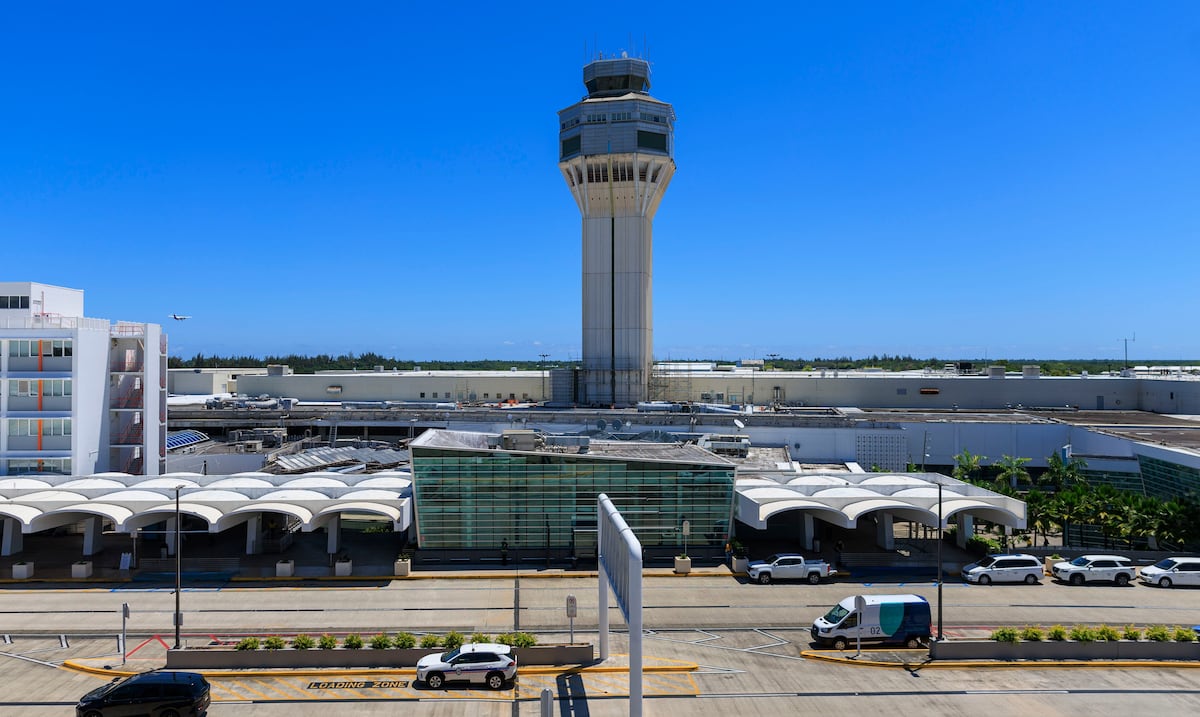 Reafirman exclusividad de Airport Shoppes para la venta de alimentos en el aeropuerto Luis Muñoz Marín