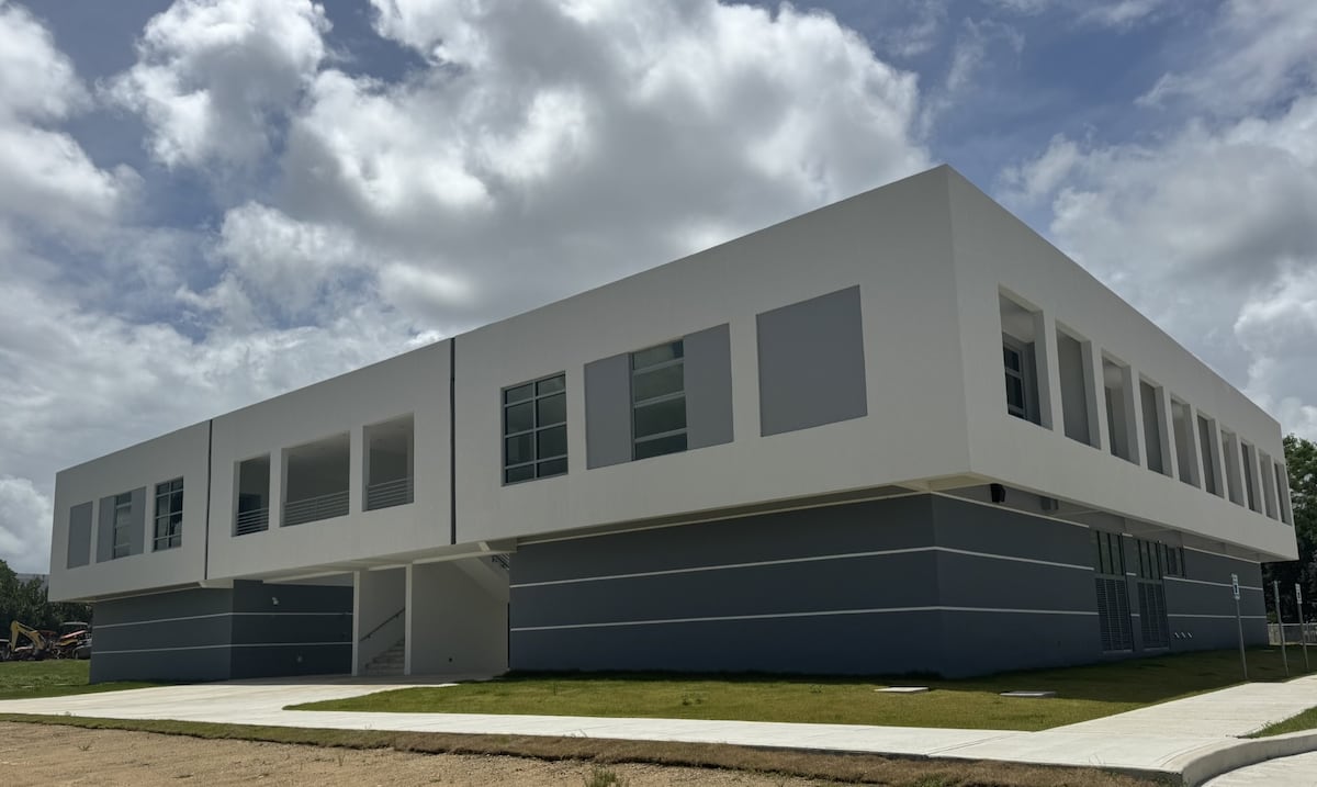 UPR en Humacao inaugura viviendas para estudiantes tras inversión de $9 millones