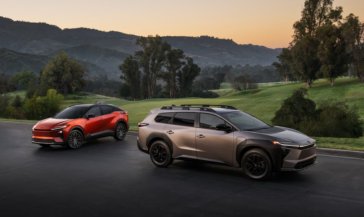 Toyota impulsa su ofensiva eléctrica con las nuevas C-HR y bZ Woodland