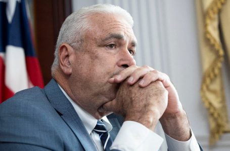 Thomas Rivera Schatz a Francisco Domenech: “El que no tiene hecha, no tiene sospecha”