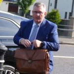 Condenan a exlíder unionista de Irlanda del Norte por abuso sexual de menores