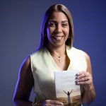 Julissa de la Cruz transforma su duelo por Alex Delgado en un libro para sanar
