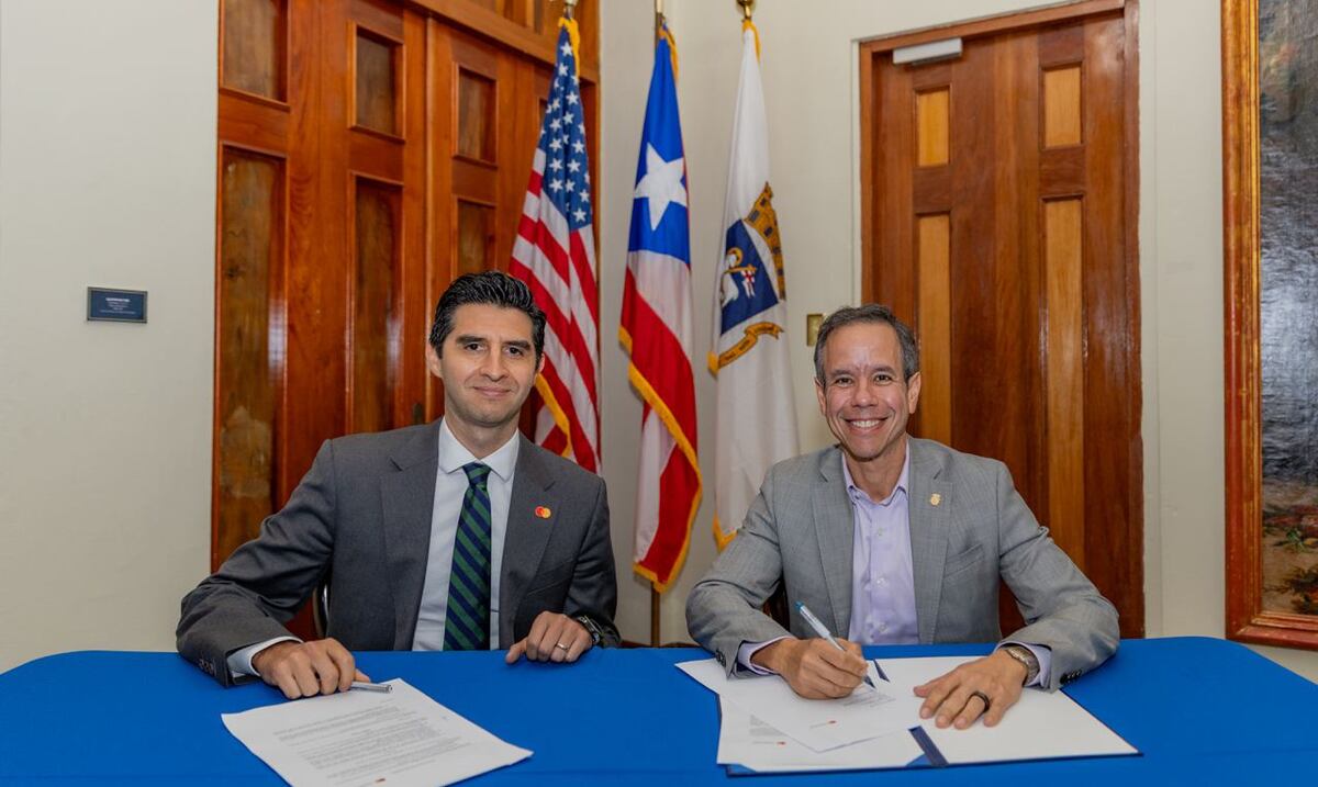 Mastercard firma un memorándum de entendimiento con el municipio de San Juan