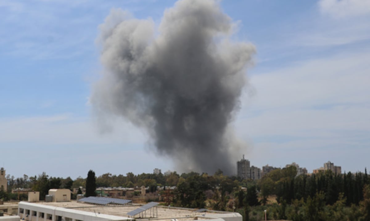 Tensión en Medio Oriente: Israel bombardea el sur del Líbano un día después de firmar un preacuerdo por la paz