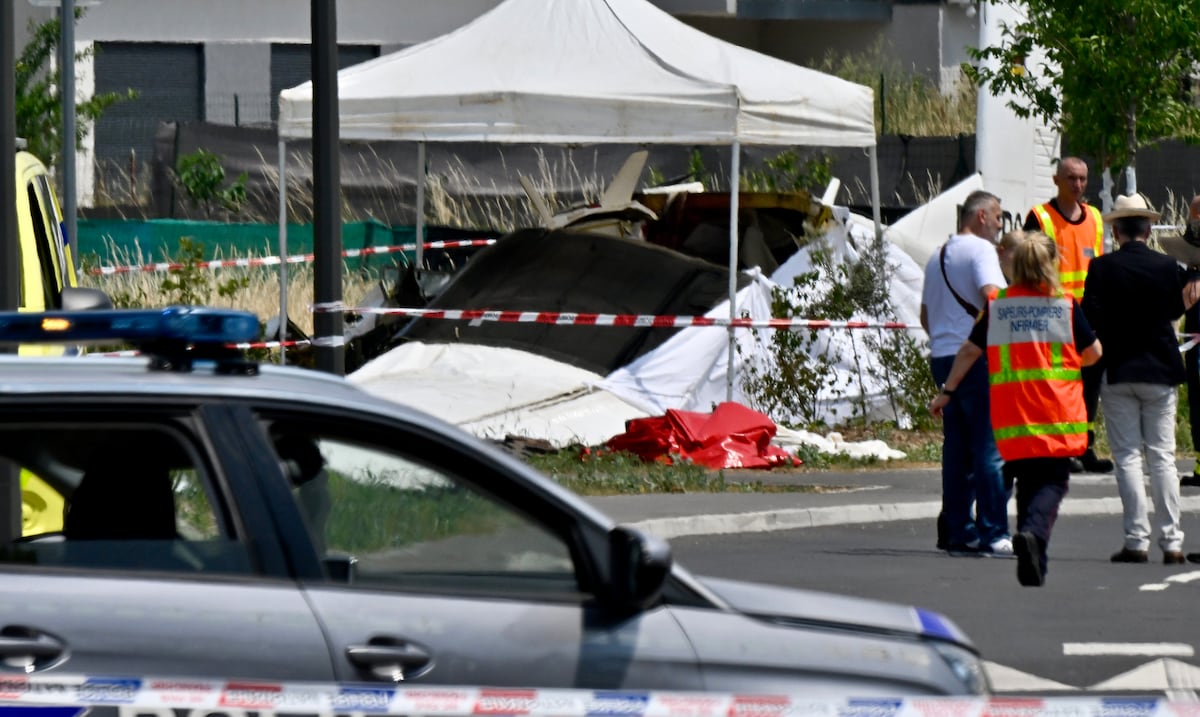 Investigan como homicidio involuntario  accidente de avioneta con 11 muertos en Francia