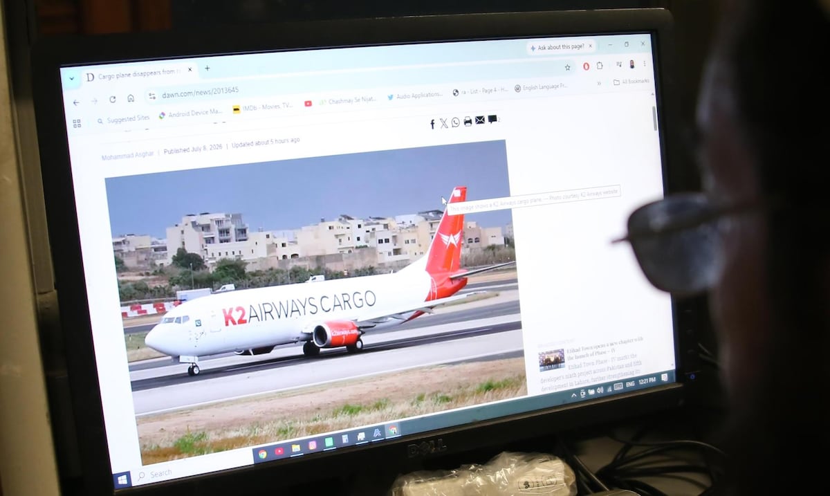 Avión desaparecido con cinco tripulantes se habría estrellado en el mar Arábigo