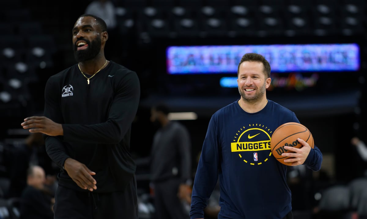 J.J. Barea debuta como entrenador en la Liga de Verano con Denver, ¿cómo le ha ido en los primeros juegos?