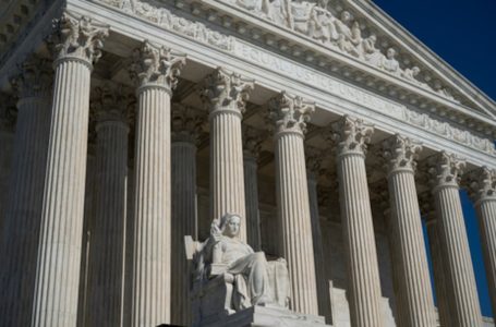 Tribunal Supremo permite a Alabama utilizar mapa favorable a los republicanos en las elecciones de este año
