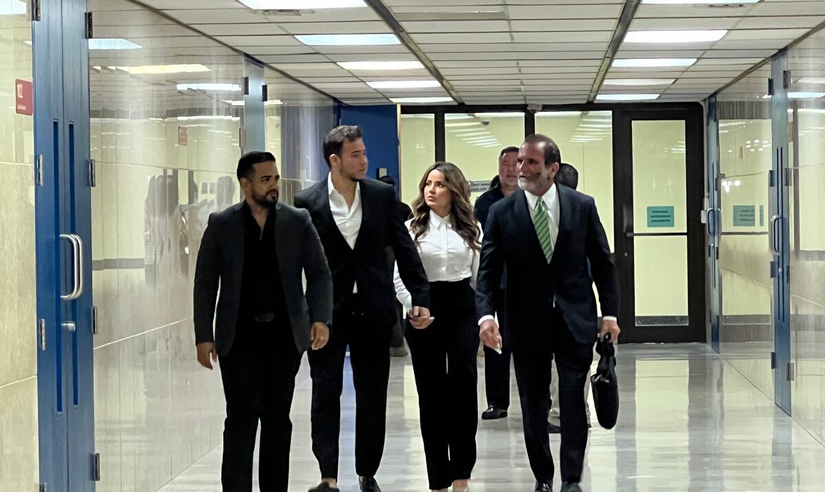 Chris Agront se declara culpable de cuatro delitos