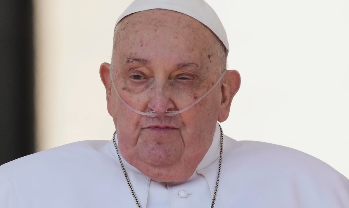 Qué es un ictus cerebral, causa de la muerte del papa Francisco