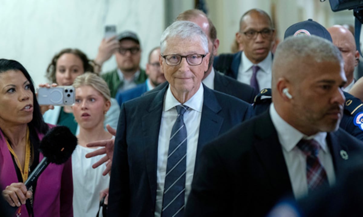 Informe revela que Bill Gates y personal de su fundación se reunieron unas 30 veces con Jeffrey Epstein
