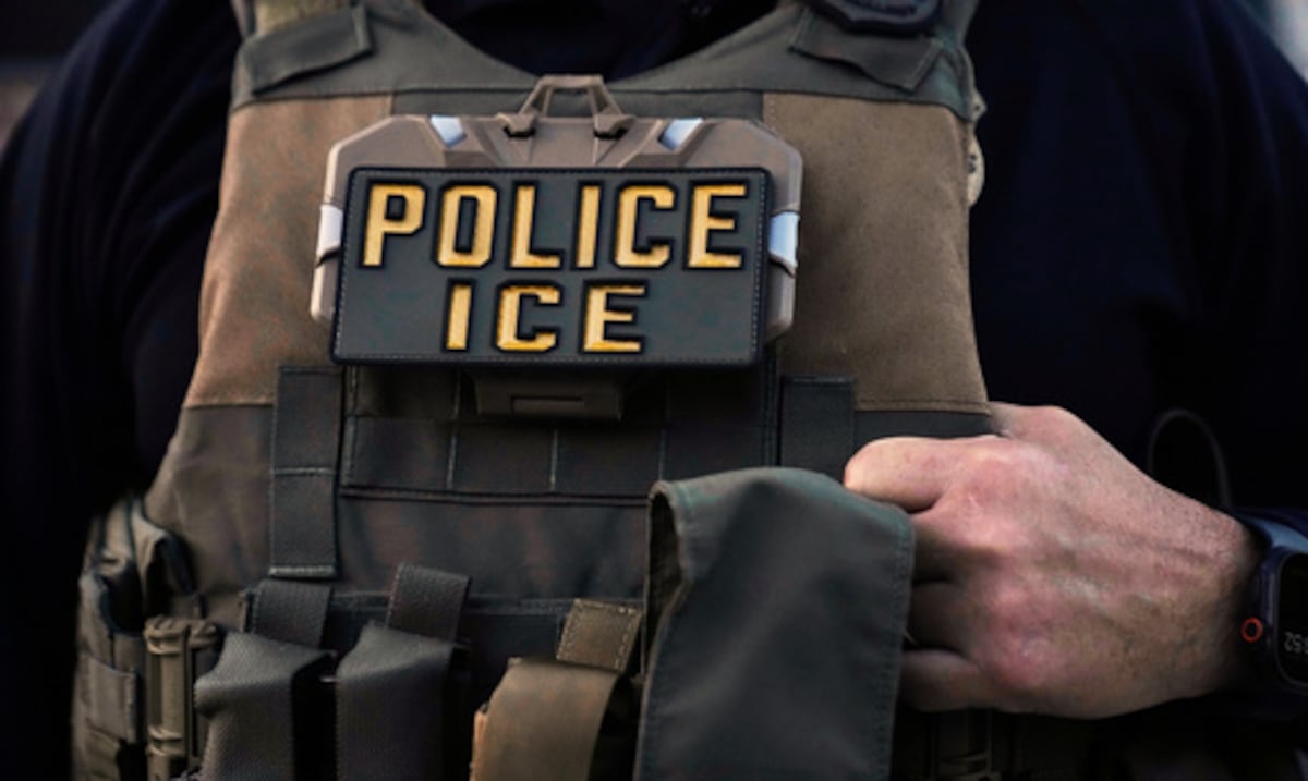 Donald Trump afirma que nombrará a exagente de la policía estatal de Oklahoma como director del ICE
