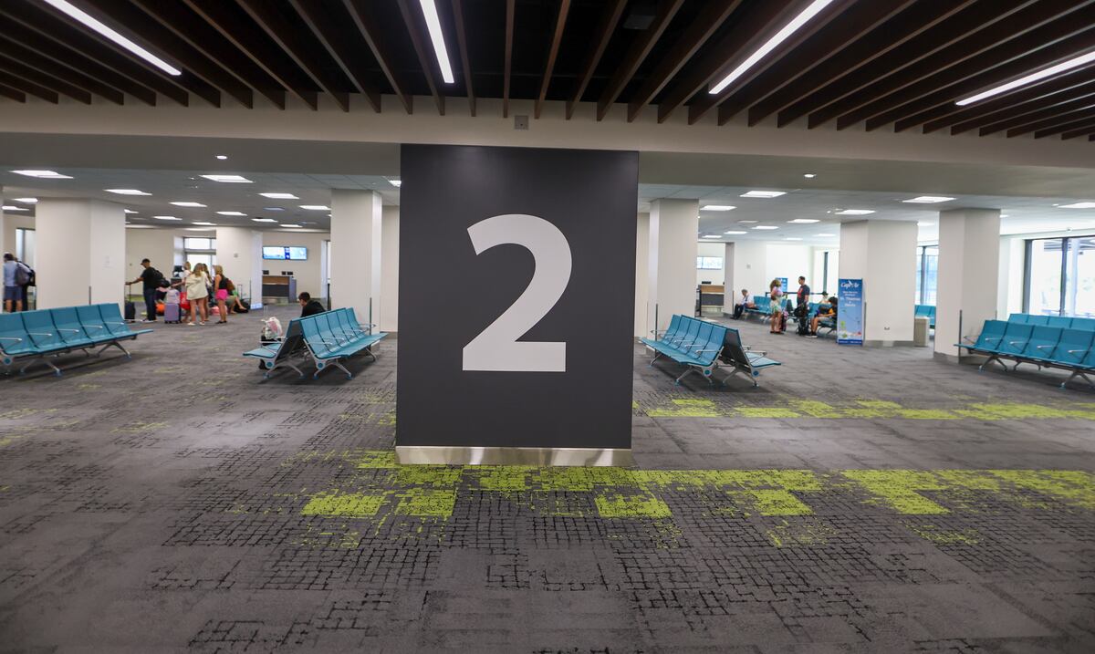 Reabre el Terminal D del aeropuerto Luis Muñoz Marín tras una inversión de $14 millones