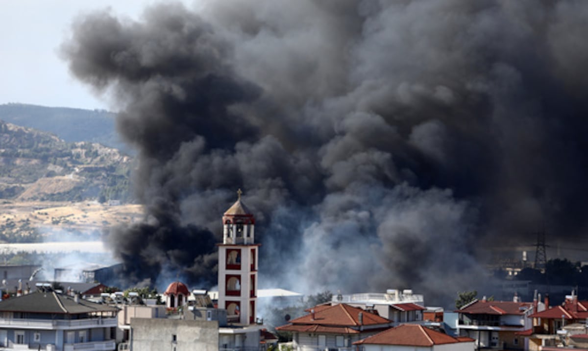 Portugal, España y Grecia enfrentan una ola de incendios forestales
